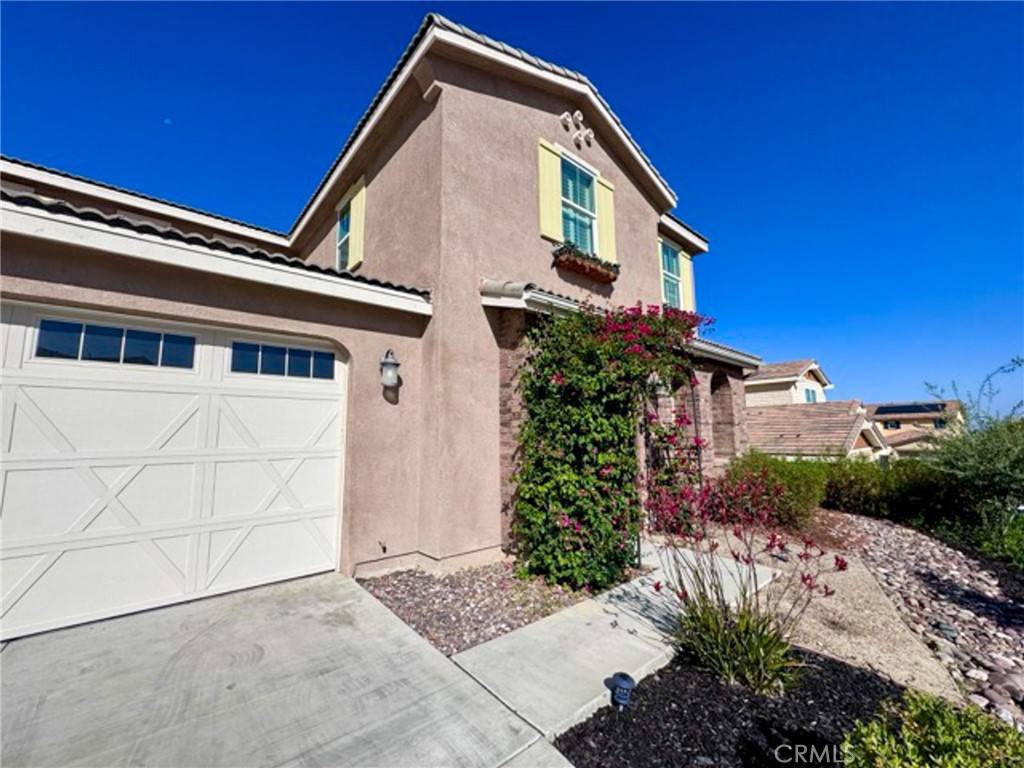 Temecula, CA 92592,45725 Middle Gate CT