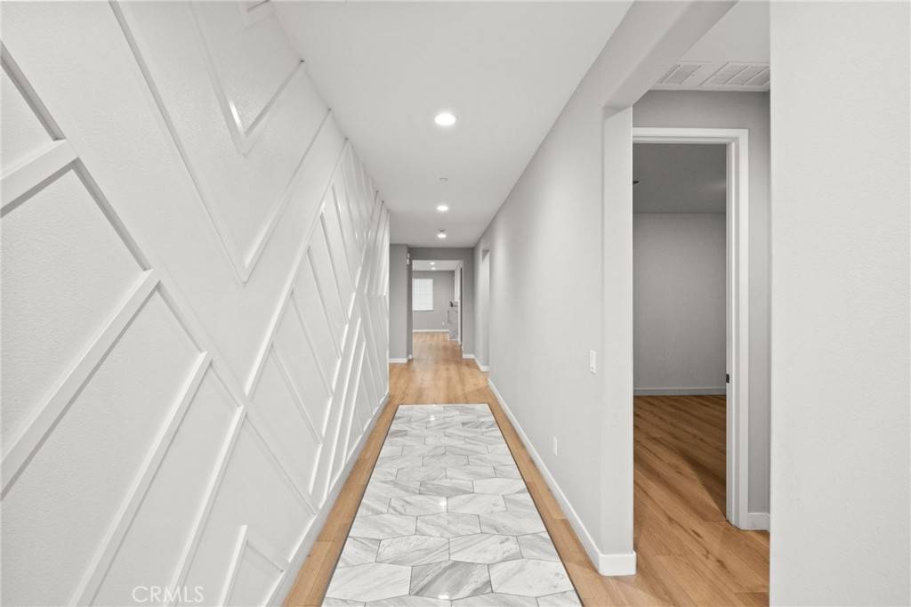 Perris, CA 92570,431 Daniella WAY
