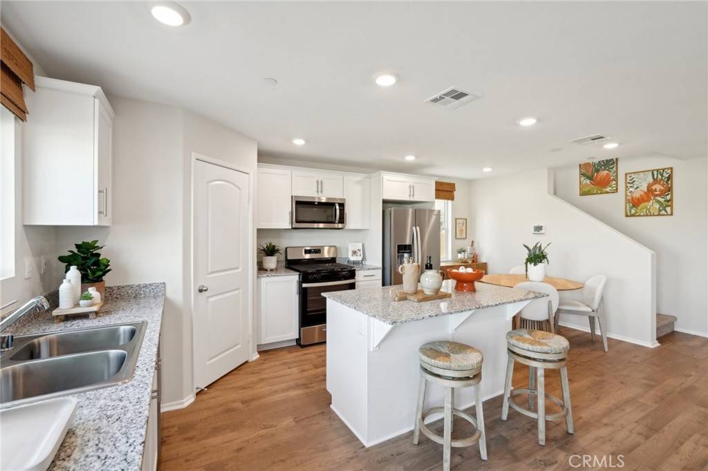 Moreno Valley, CA 92555,14008 Shayna ST