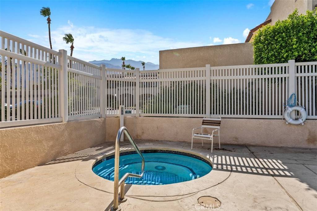 Palm Springs, CA 92262,200 E Racquet Club Rd #69