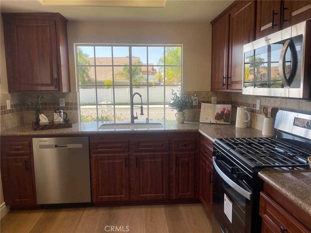 Menifee, CA 92584,28652 Bridge Water LN