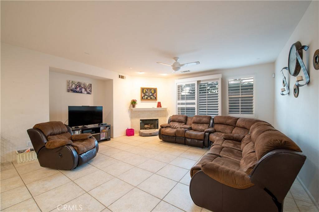 Indio, CA 92203,37107 Stratford ST