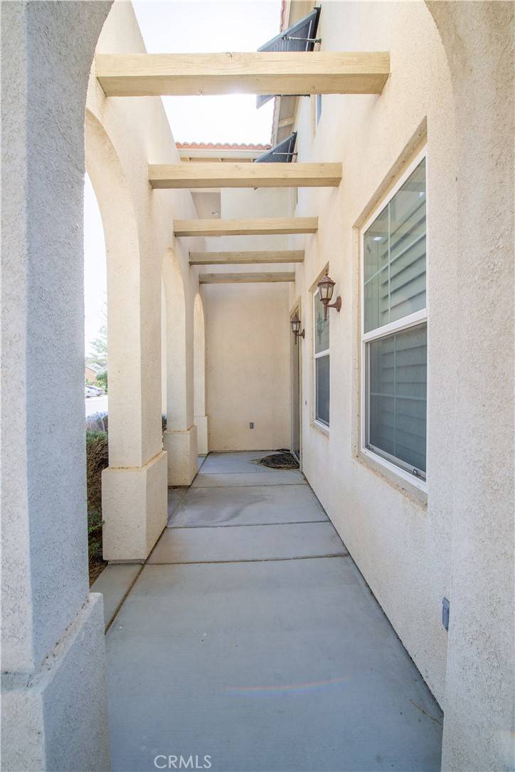 Indio, CA 92203,37107 Stratford ST