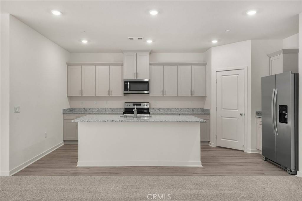 San Jacinto, CA 92582,3037 Shorthorn DR