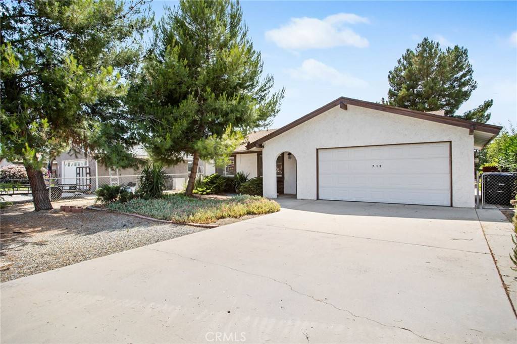 Hemet, CA 92543,719 Lorraine LN