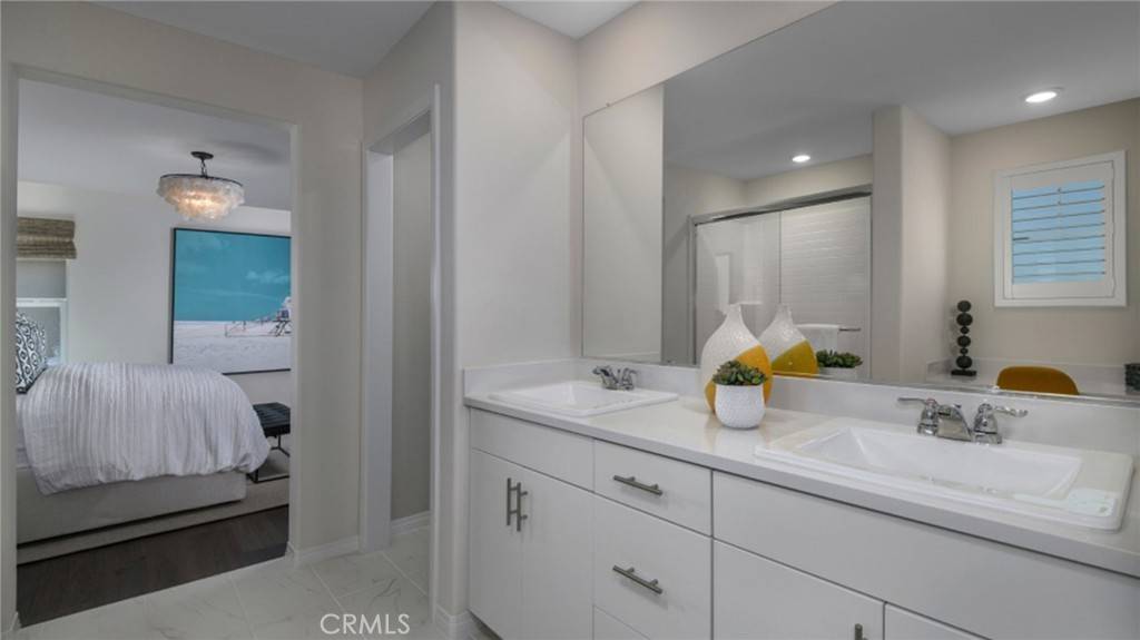 Rialto, CA 92377,338 Fowler WAY