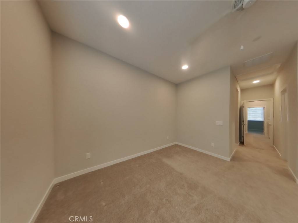 Wildomar, CA 92595,36405 Creer