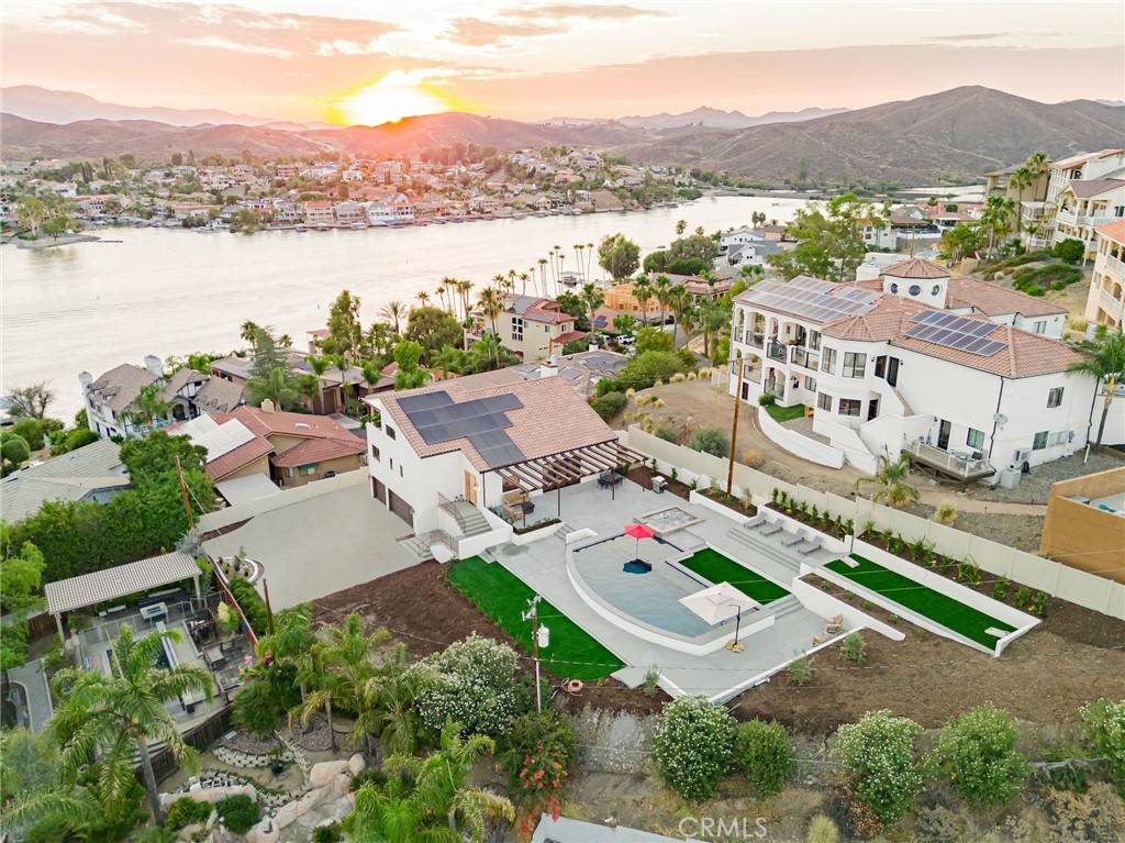 Canyon Lake, CA 92587,22241 San Joaquin DR W