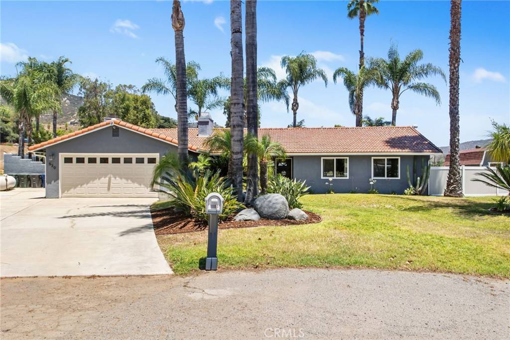 Escondido, CA 92026,530 Paso Del Norte