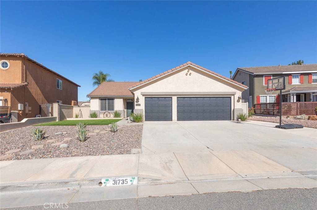 Menifee, CA 92584,31735 Mesa View DR