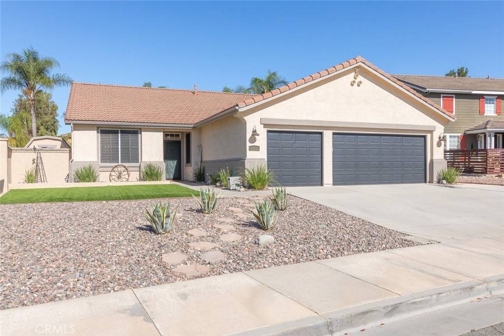 Menifee, CA 92584,31735 Mesa View DR