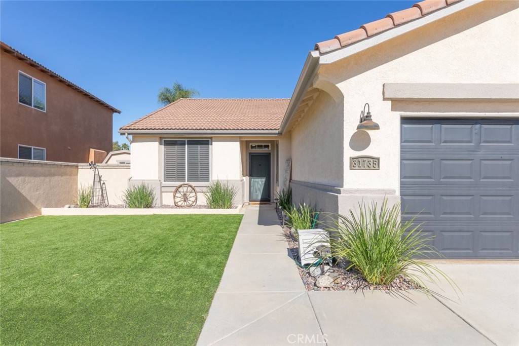 Menifee, CA 92584,31735 Mesa View DR