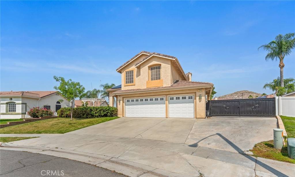 Hemet, CA 92545,669 Liverpool ST