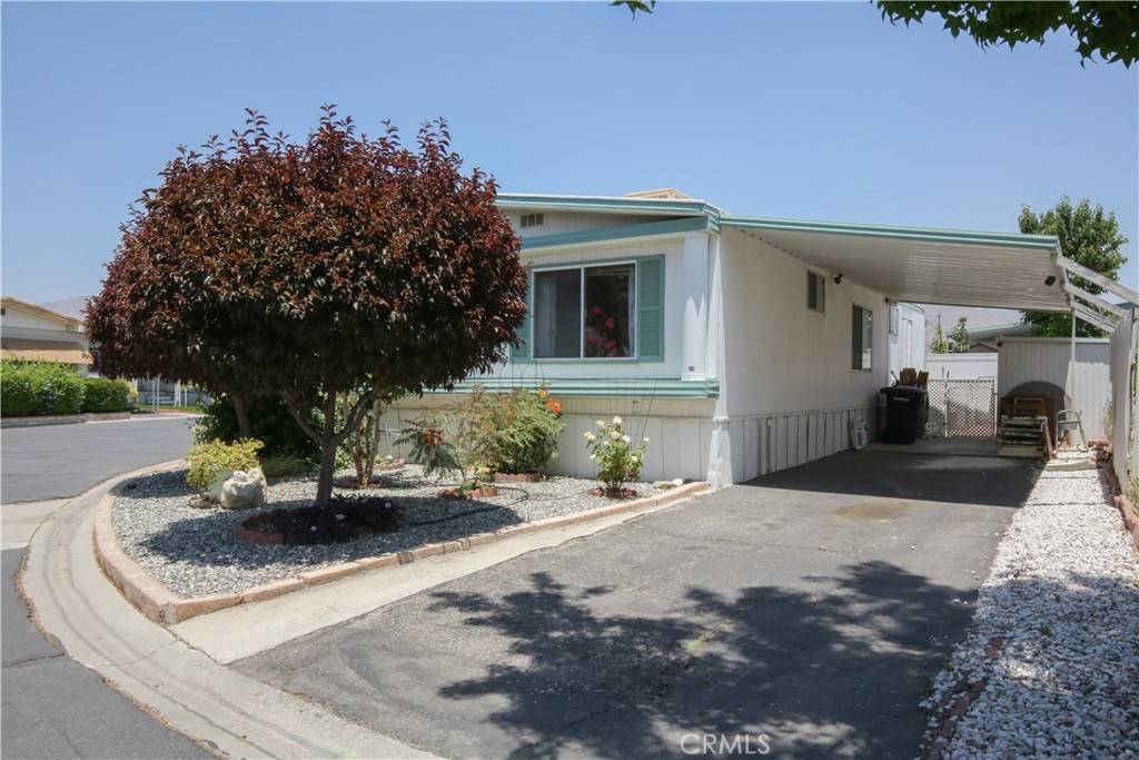 San Jacinto, CA 92583,1499 Old Mountain AVE #28