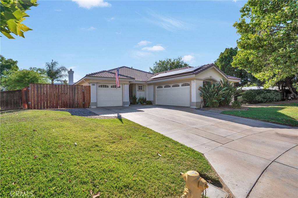 Wildomar, CA 92595,21803 Heliotrope LN