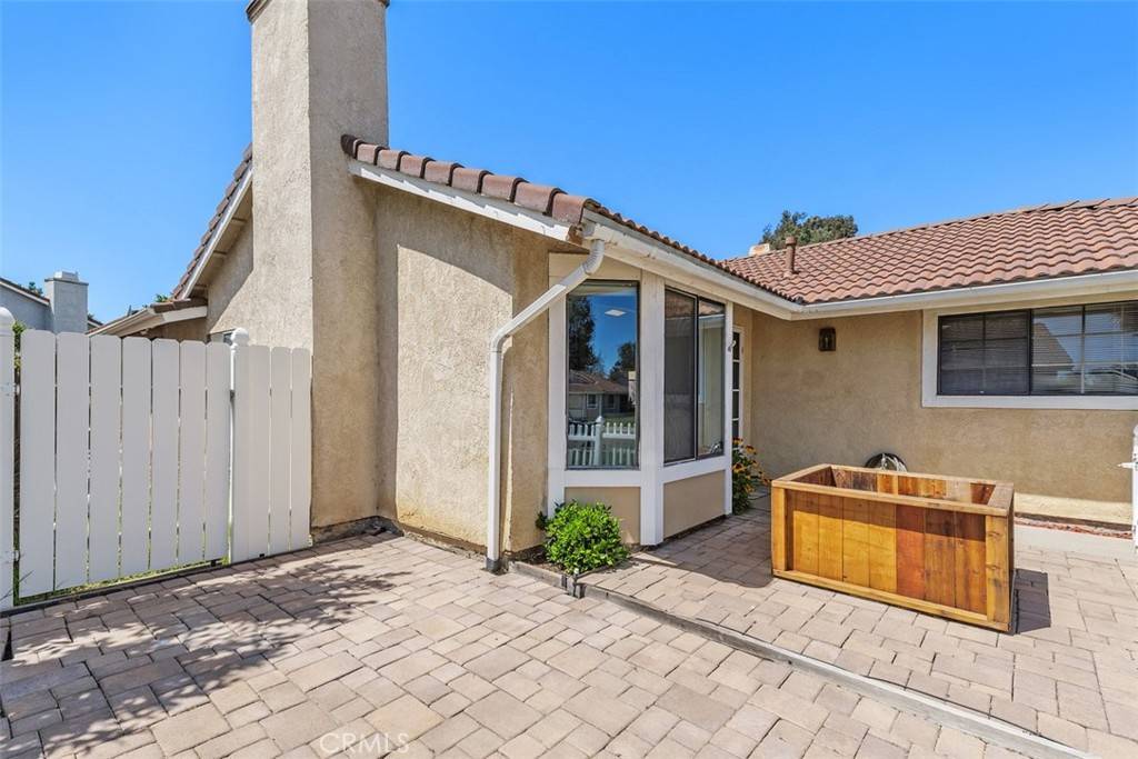 Temecula, CA 92591,39619 Knollridge DR