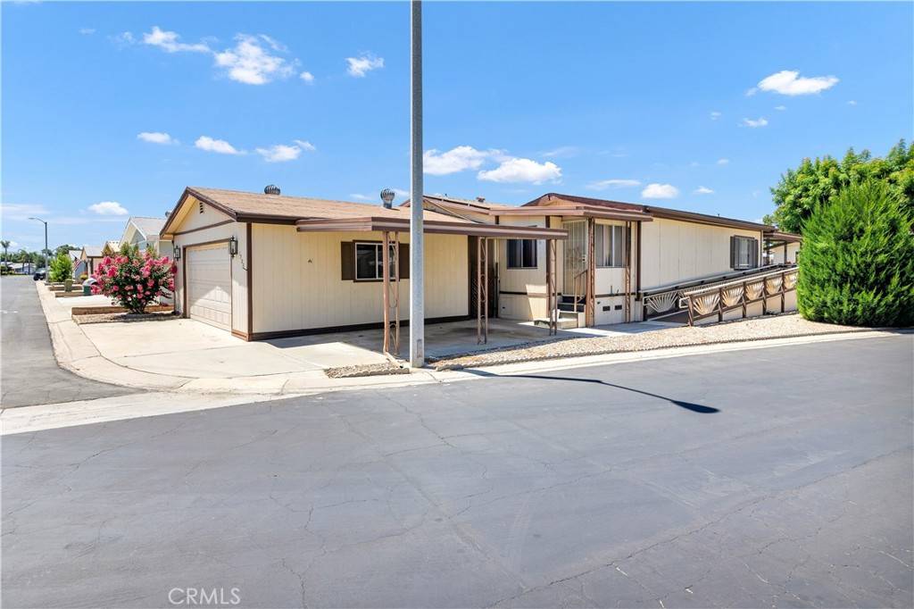 Hemet, CA 92545,1205 Yellowood DR #193