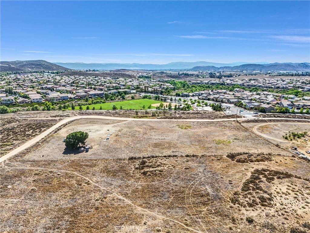 Winchester, CA 92596,37880 Pourroy rd