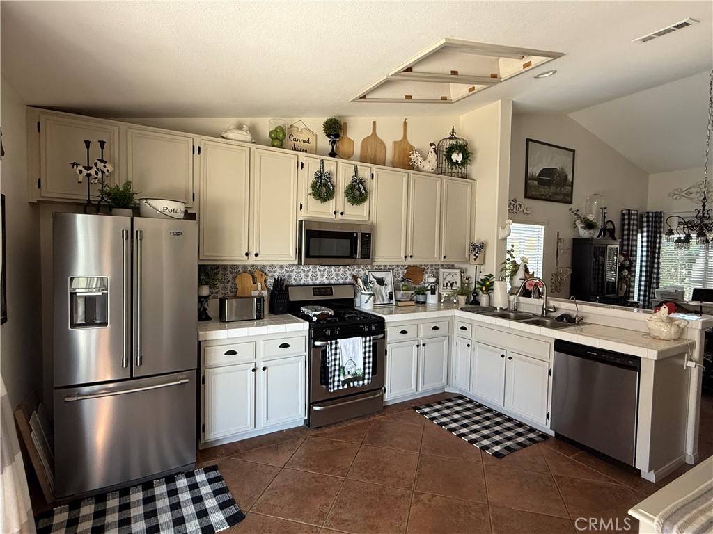 Winchester, CA 92596,31250 Jan Steen CT