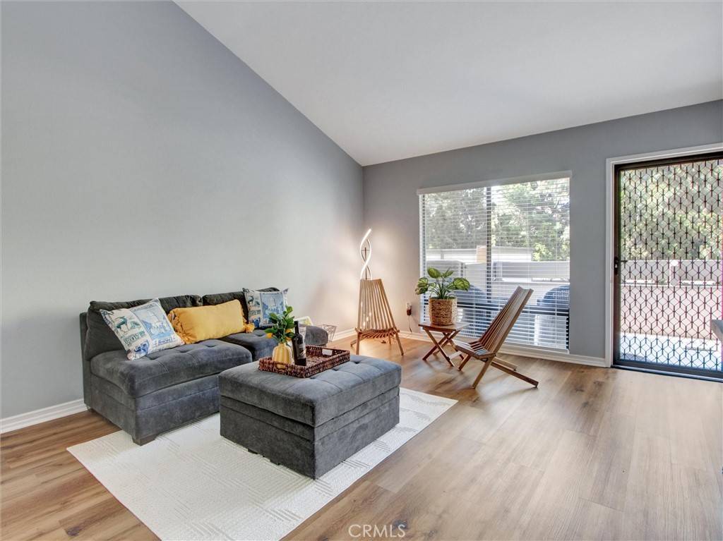 Fullerton, CA 92835,3010 Associated RD #133