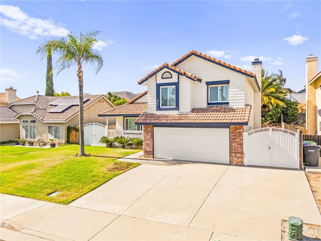 Wildomar, CA 92595,22392 Lakewood DR