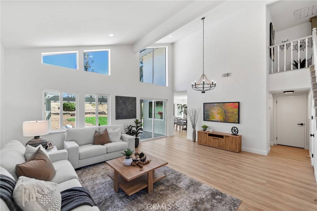 Temecula, CA 92592,41442 Avenida De La Reina