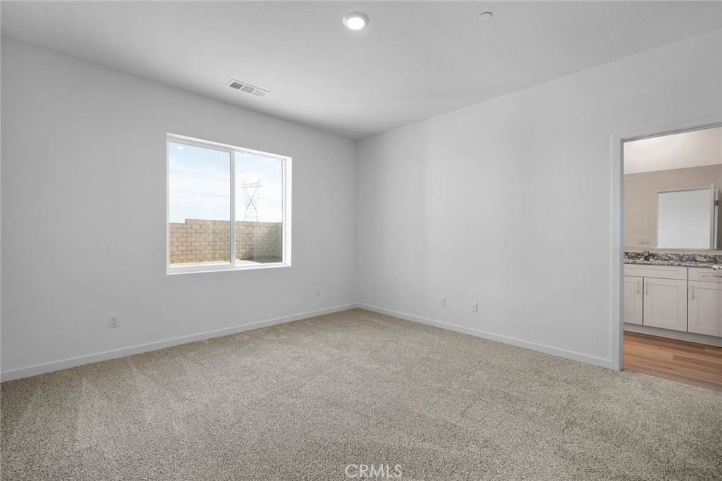 Victorville, CA 92392,11299 Lancer LN