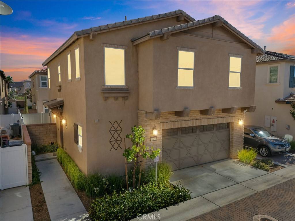 Menifee, CA 92584,30456 Village Knoll DR
