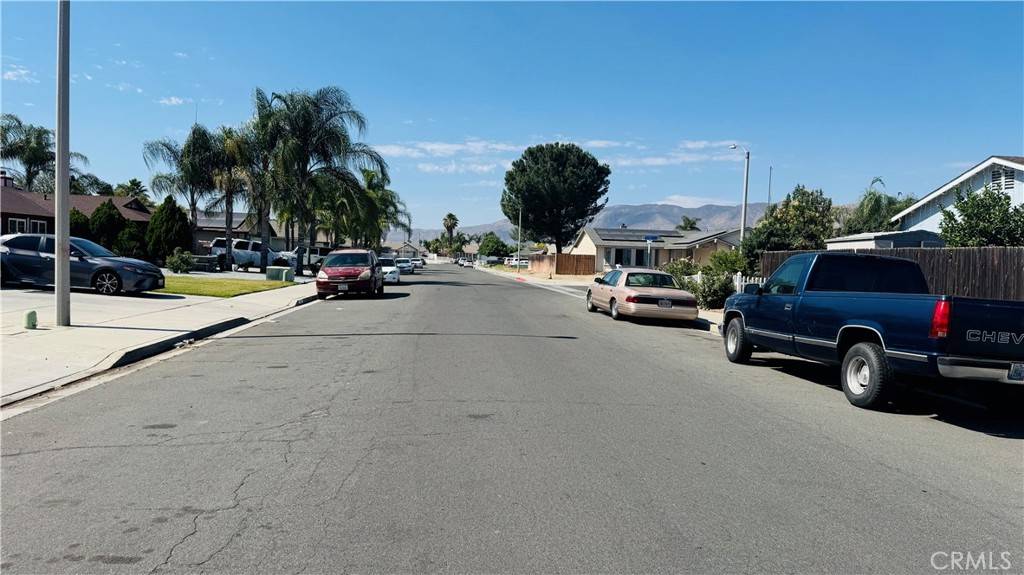 Hemet, CA 92543,781 Buchanan ST