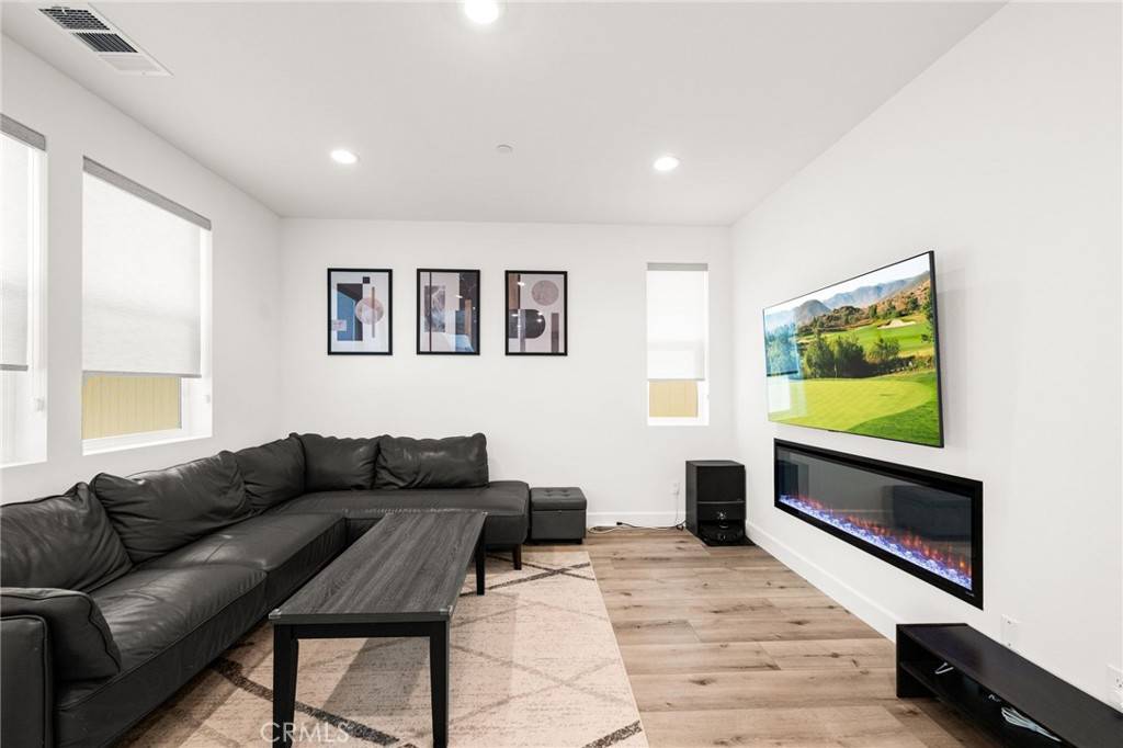 Temecula, CA 92591,32399 Brunello WAY