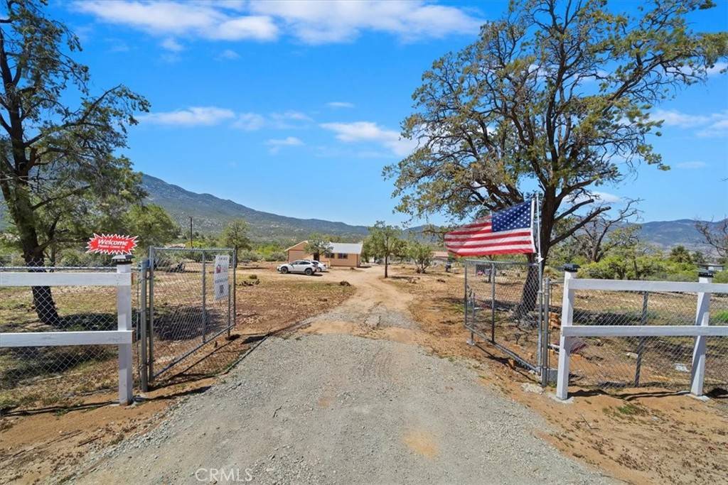 Mountain Center, CA 92561,63285 Pinyon DR