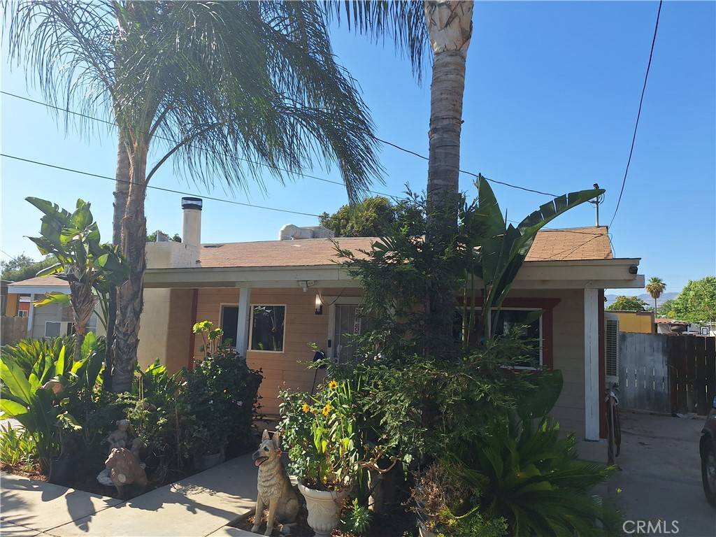 Hemet, CA 92544,40430 Mayberry AVE