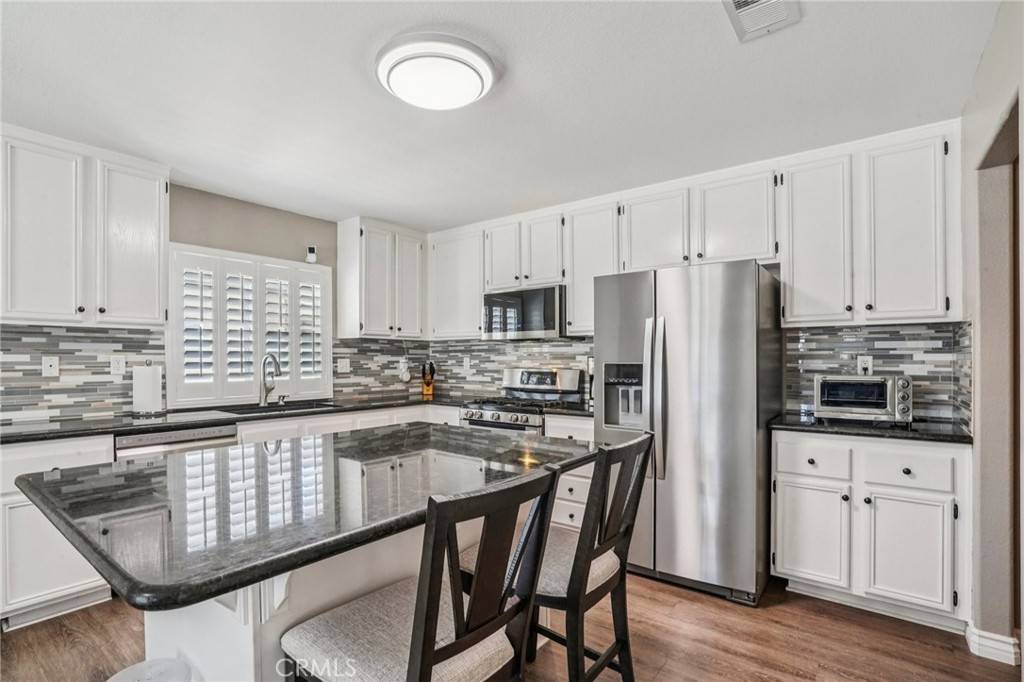 Hemet, CA 92545,1519 Bluejay Way