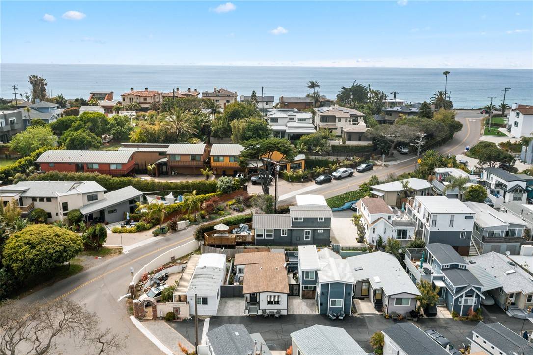 Encinitas, CA 92024,123 Jasper ST #12