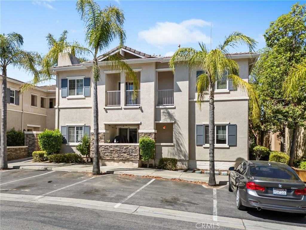 Murrieta, CA 92563,26390 Arboretum WAY #3004