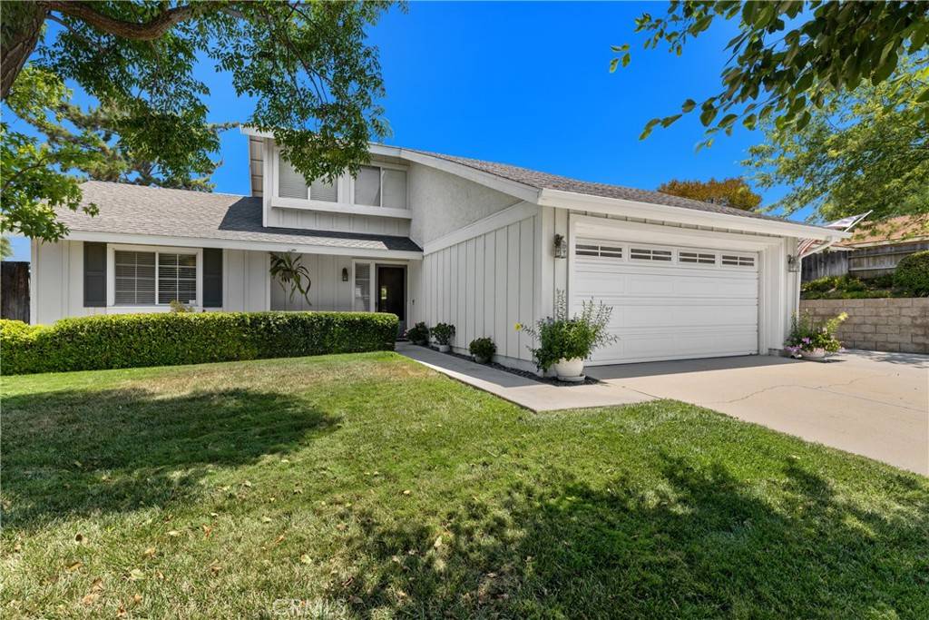 Temecula, CA 92592,42244 Cosmic DR