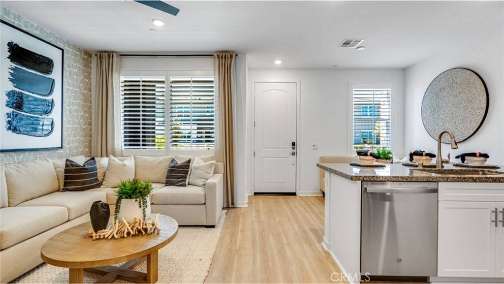 Ontario, CA 91762,2812 E Schumacher Paseo
