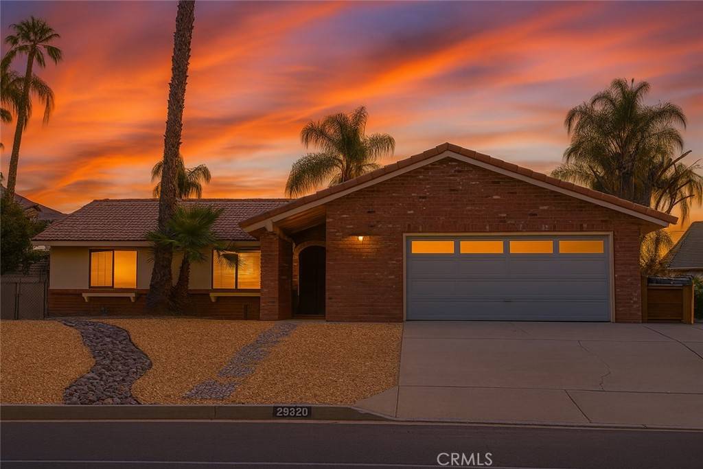 Canyon Lake, CA 92587,29320 Longhorn DR