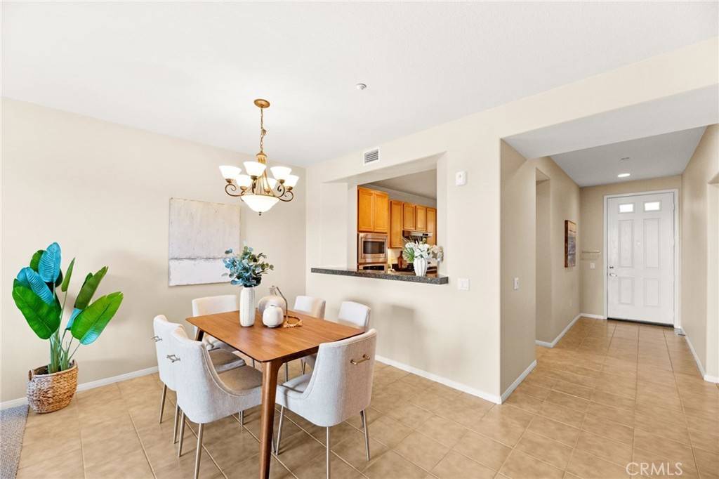 Carlsbad, CA 92008,4025 Canario ST #142