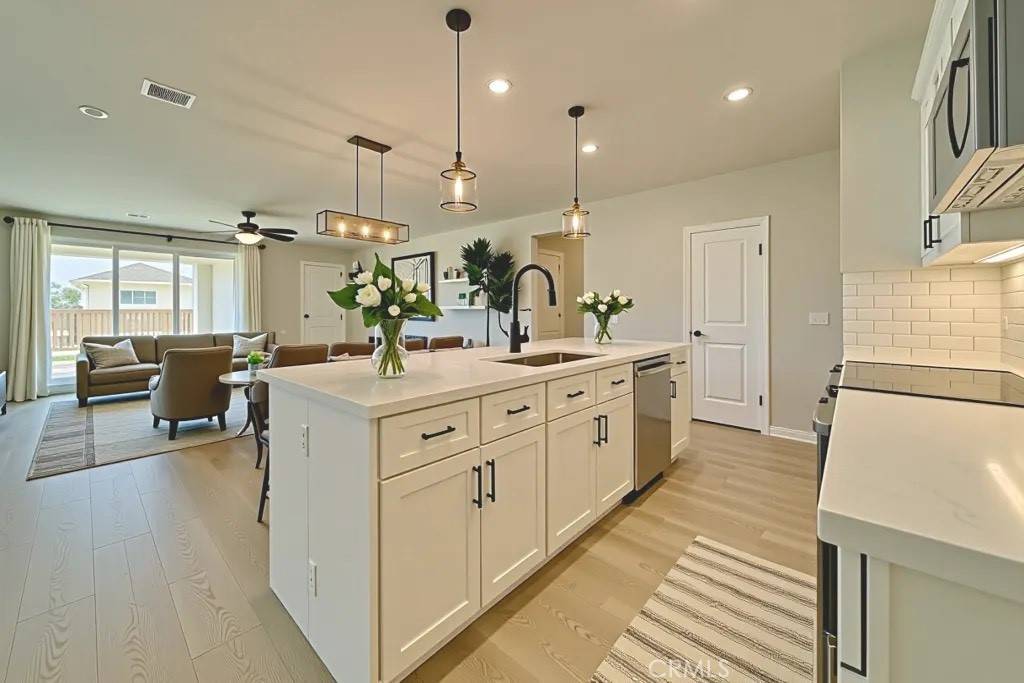 Cathedral City, CA 92234,67825 Rio Vista