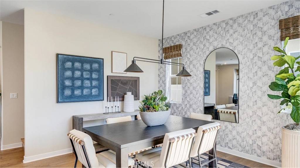 Ontario, CA 91762,2641 E Hyde Paseo