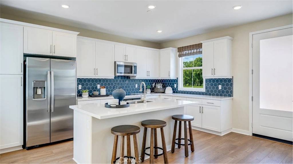 Ontario, CA 91762,2641 E Hyde Paseo