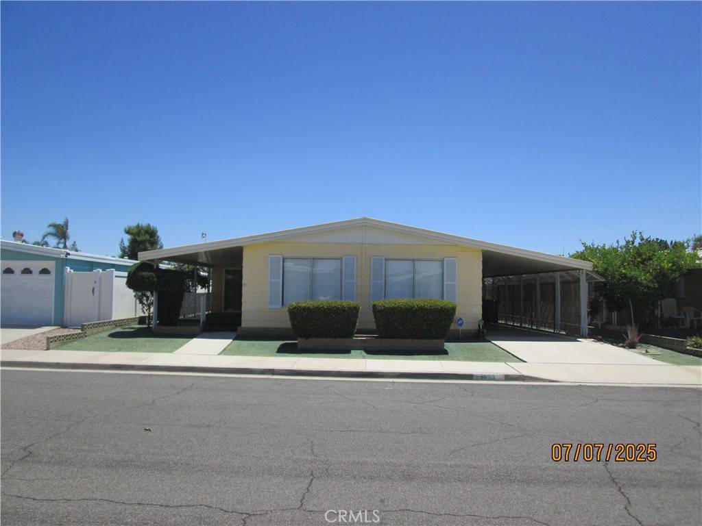 Hemet, CA 92543,1083 Vista Grande DR