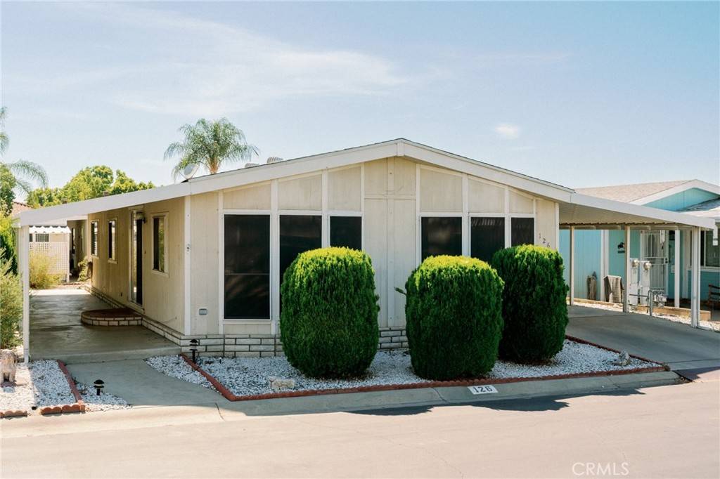 Hemet, CA 92544,24600 Mountain AVE #126