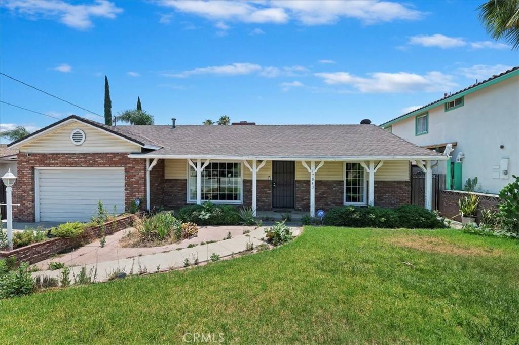 Fontana, CA 92335,17043 Randall AVE