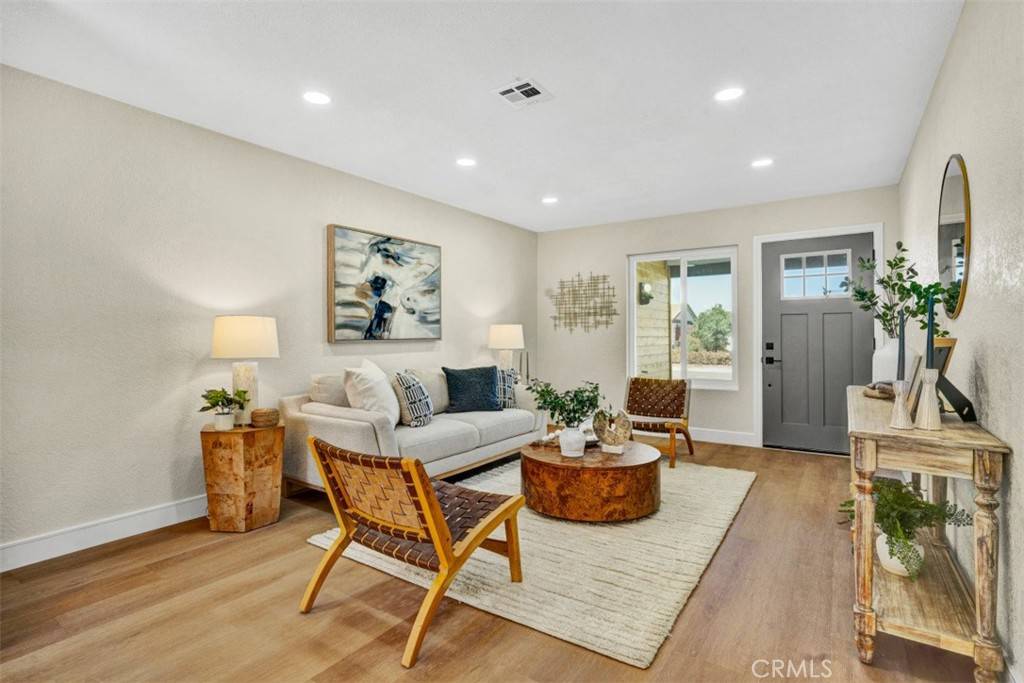 San Diego, CA 92126,10965 Canis LN