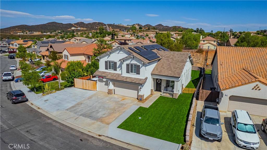 Wildomar, CA 92595,33778 Wagon Train DR