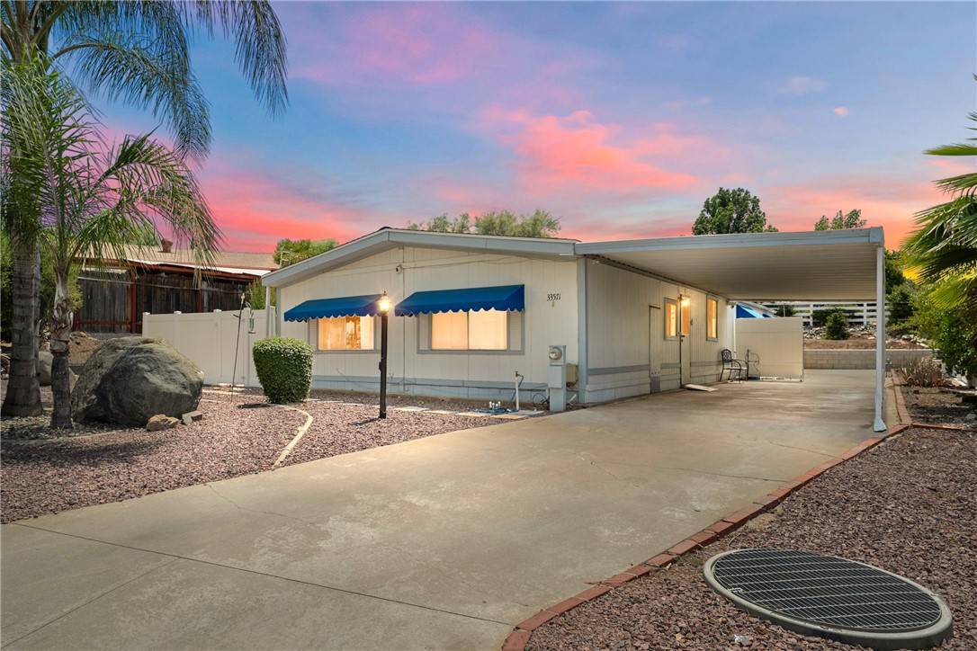 Wildomar, CA 92595,33571 Windmill RD