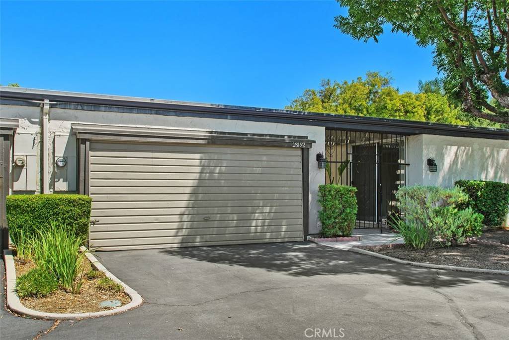 Menifee, CA 92586,28192 Buena Mesa DR