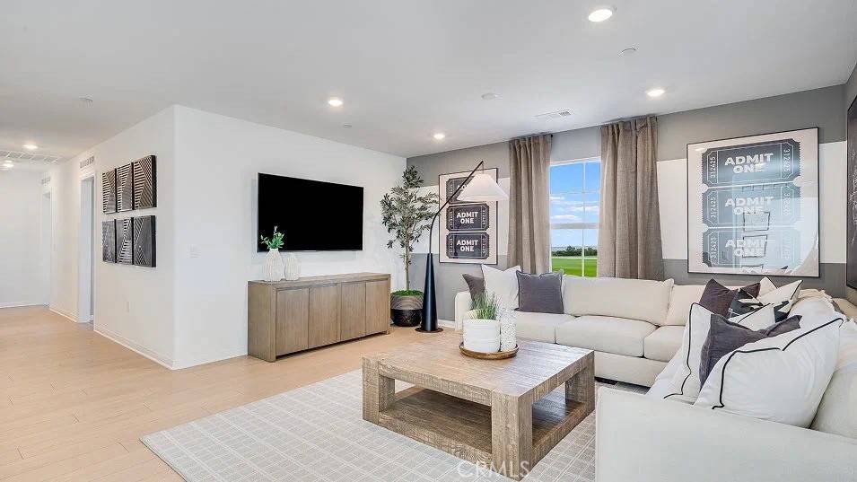 Hesperia, CA 92345,14283 Rollins ST